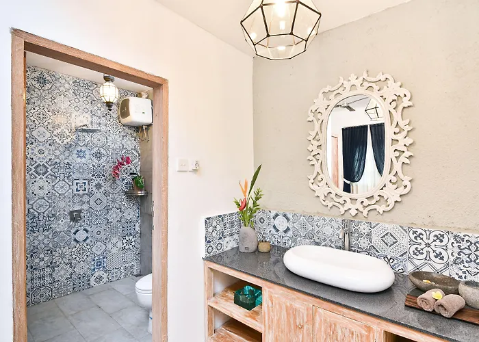 Kobe Beachside Berawa Location Villa *